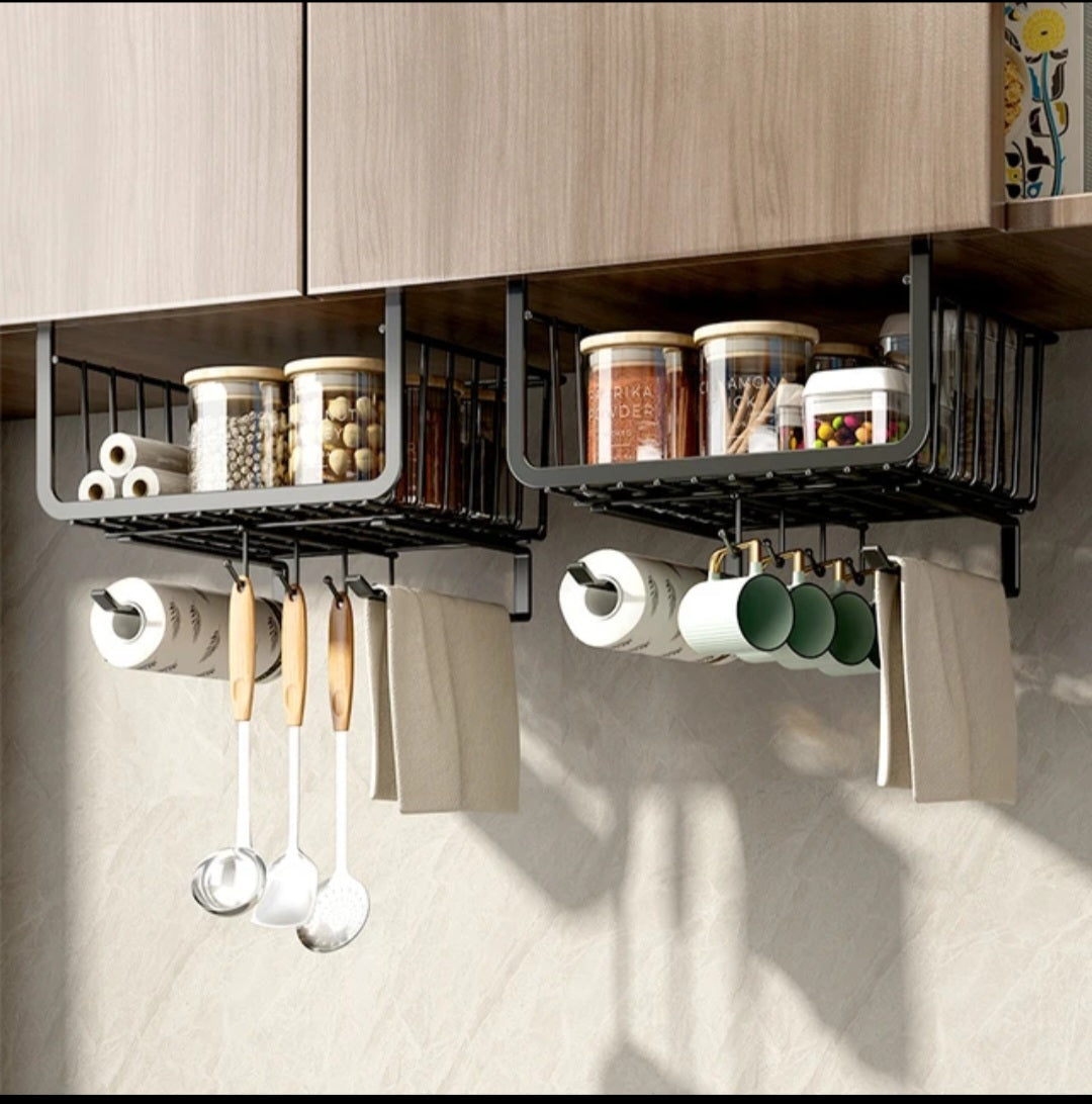 Hanging storage basket